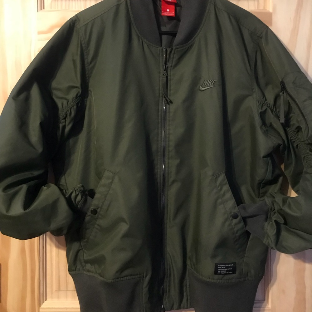 Nike Winterized  Bomber  jacket